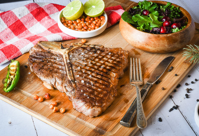 Collina is a wine bar and restaurant offering fresh dishes and a wide variety of drinks with a calm, refreshing surroundings. Collina is a wine bar and restaurant offering fresh dishes and a wide variety of drinks with a calm, refreshing surroundings.