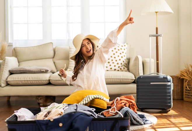 Pack appropriate clothing for varying weather conditions, including lightweight and breathable clothing for daytime and warmer layers for cooler evenings Pack appropriate clothing for varying weather conditions, including lightweight and breathable clothing for daytime and warmer layers for cooler evenings