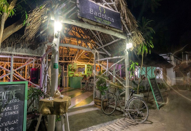 Badolina is a newly-opened restaurant in Nungwi, 80m from the beach, in a charming garden, offering fresh vegetables, salads and herbs. Badolina is a newly-opened restaurant in Nungwi, 80m from the beach, in a charming garden, offering fresh vegetables, salads and herbs.