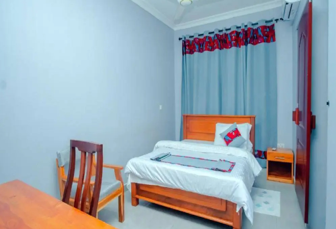 Located in Tanga, Mbazi Hotel City Centre offers accommodation with easy access to Tanga's best spots