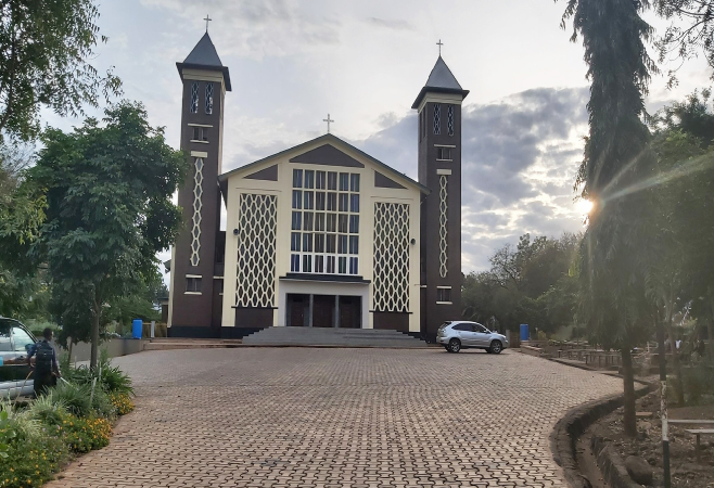 Parokia ya Kristo Mfalme – Moshi is one of the most well-known Catholic parishes in northern Tanzania, located at the foot of Mount Kilimanjaro Parokia ya Kristo Mfalme – Moshi is one of the most well-known Catholic parishes in northern Tanzania, located at the foot of Mount Kilimanjaro