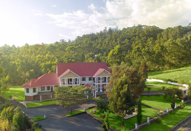 The 3-star Sal Salinero Hotel is located 1.7 miles from the city of Moshi and has a swimming pool, free self-parking, and a meeting room The 3-star Sal Salinero Hotel is located 1.7 miles from the city of Moshi and has a swimming pool, free self-parking, and a meeting room