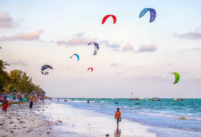 One of the most popular things to do on Zanzibar is to learn how to kitesurf